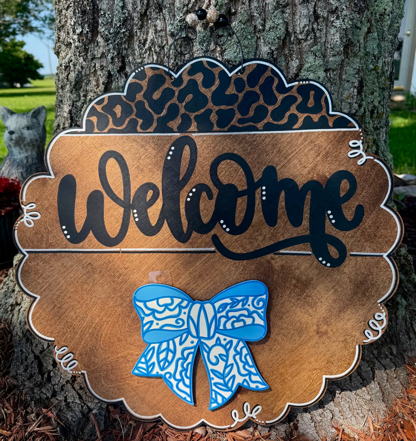 Scallop Edge Stained Wood Leopard Welcome Door Hanger for Attachments